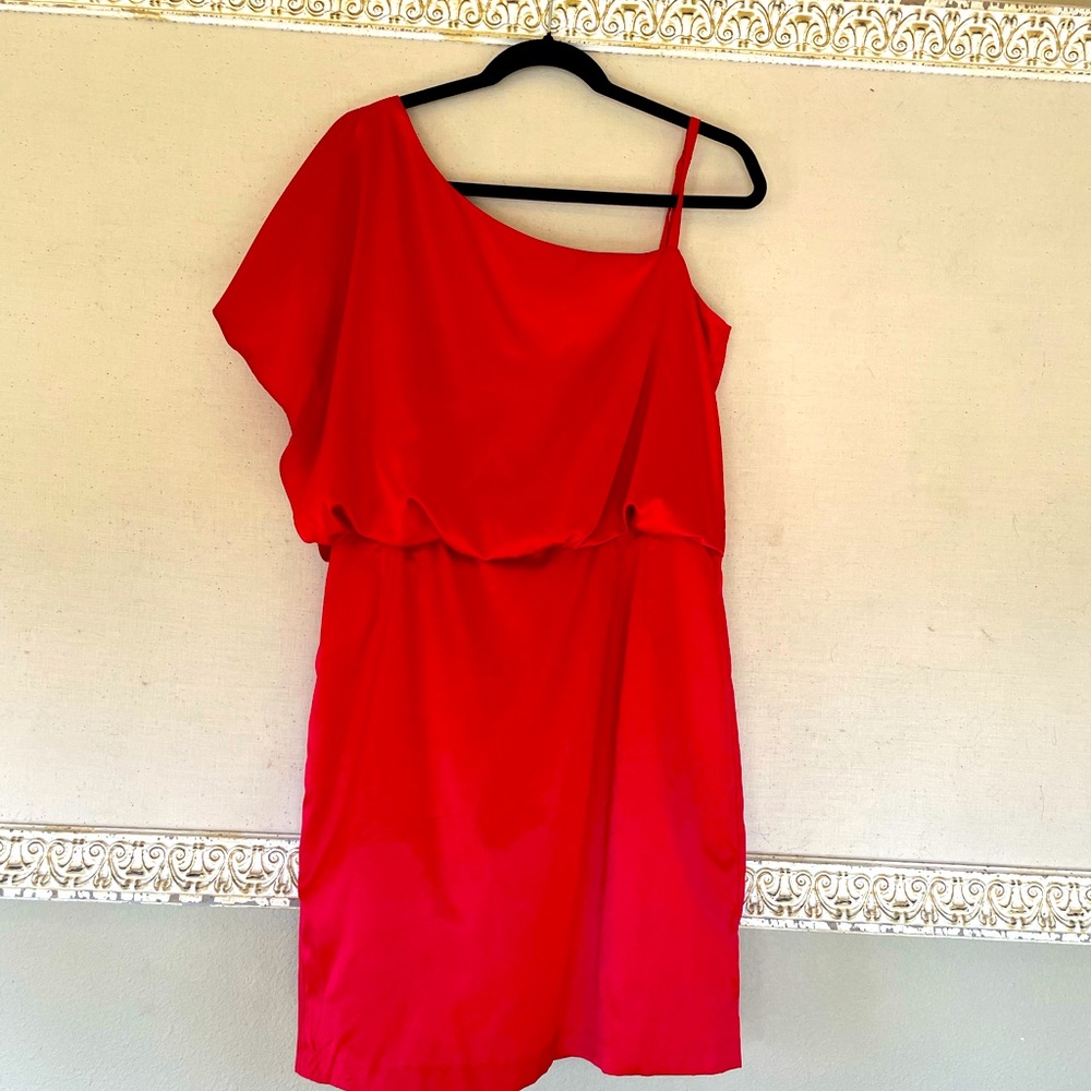 Jessica Simpson Formal Dress, Size 8, Color Red